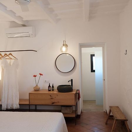 Casa Rural Bini Aumaia เอสเมร์คาดัล ภายนอก รูปภาพ