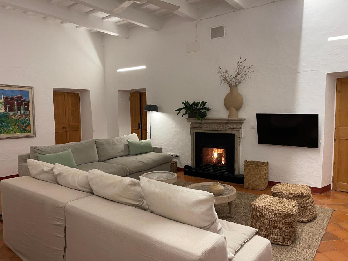 Casa Rural Bini Aumaia เอสเมร์คาดัล ภายนอก รูปภาพ
