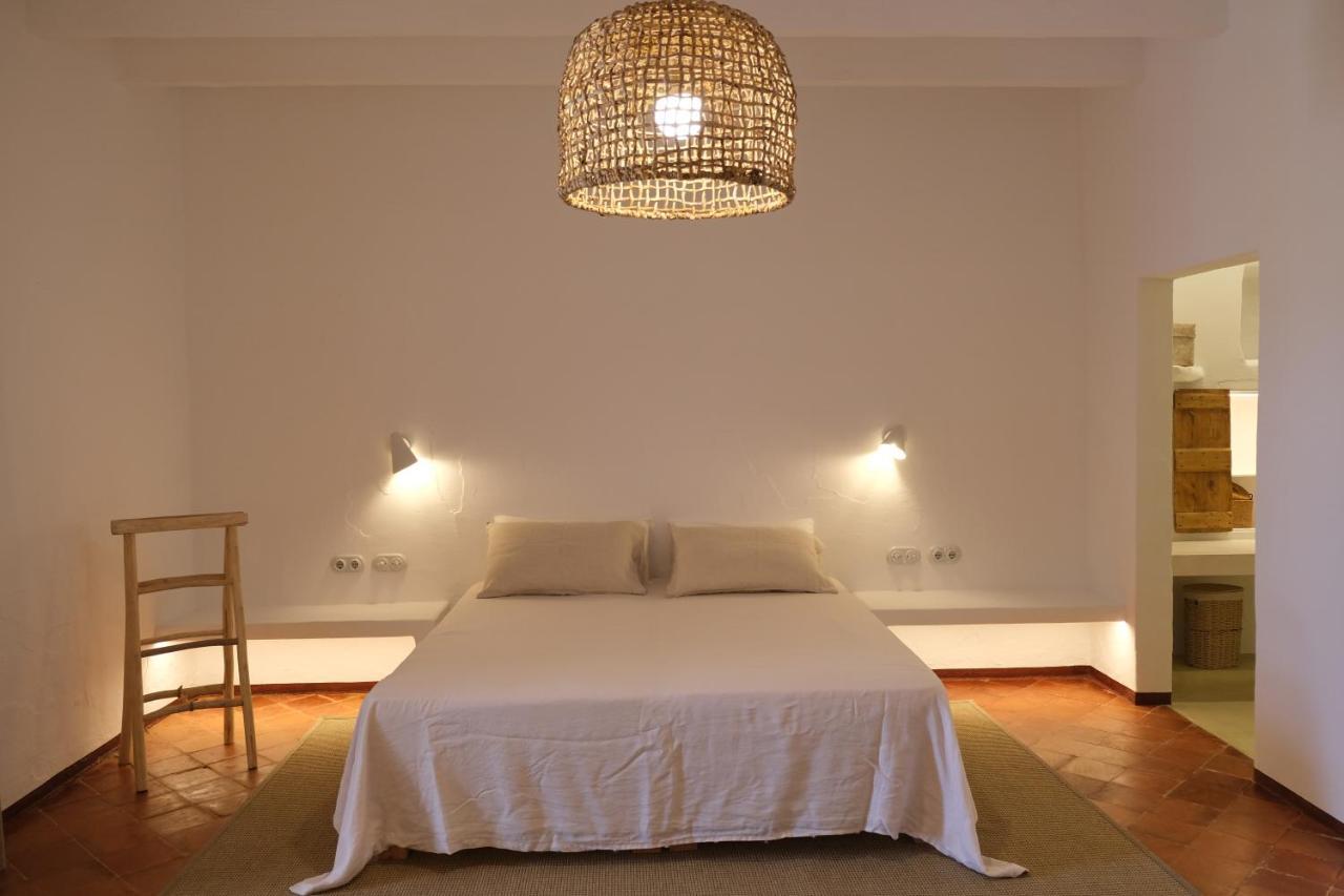 Casa Rural Bini Aumaia เอสเมร์คาดัล ภายนอก รูปภาพ